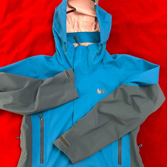 REI Co-op Talusphere Rain Jacket - Women's - small - Picture 3 of 5